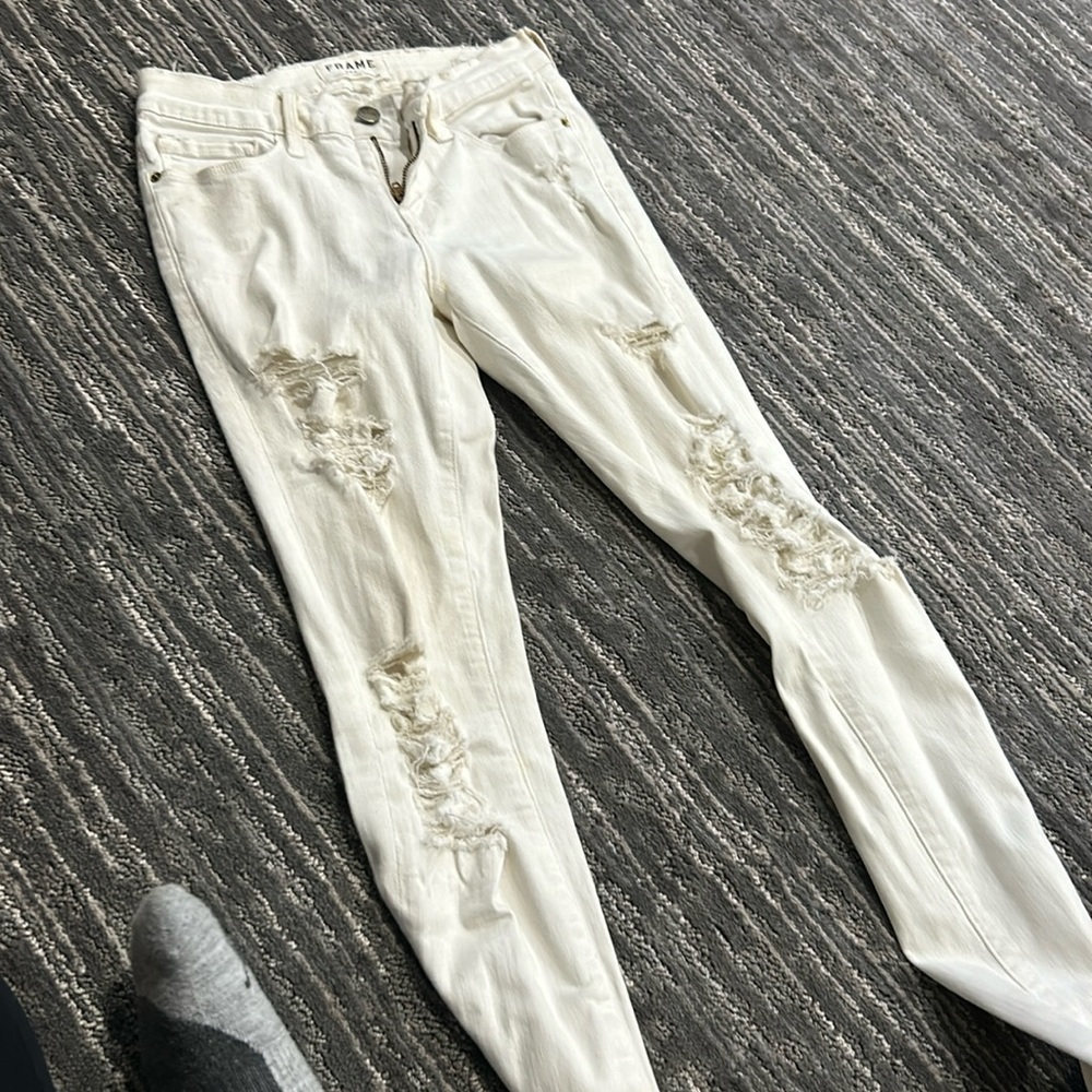 Frame white ripped jeans